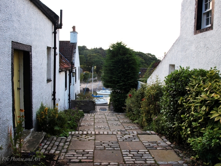 View down Cobbled Lane to Cramond Harbour